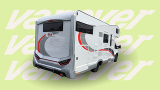 Wohnmobil mit Alkoven - hinten