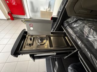 VW Beach Tour Camper Cooking - Siena Vanever